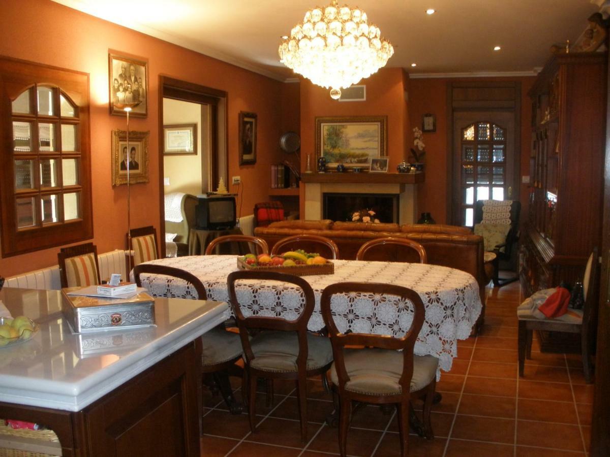Casa Alpargateiro Guest House Os Peares Bagian luar foto