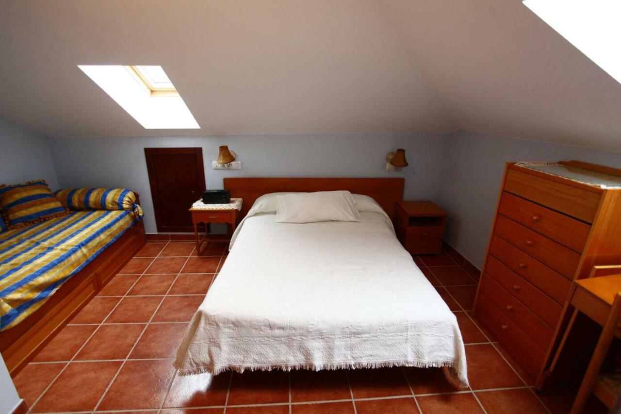 Casa Alpargateiro Guest House Os Peares Bagian luar foto