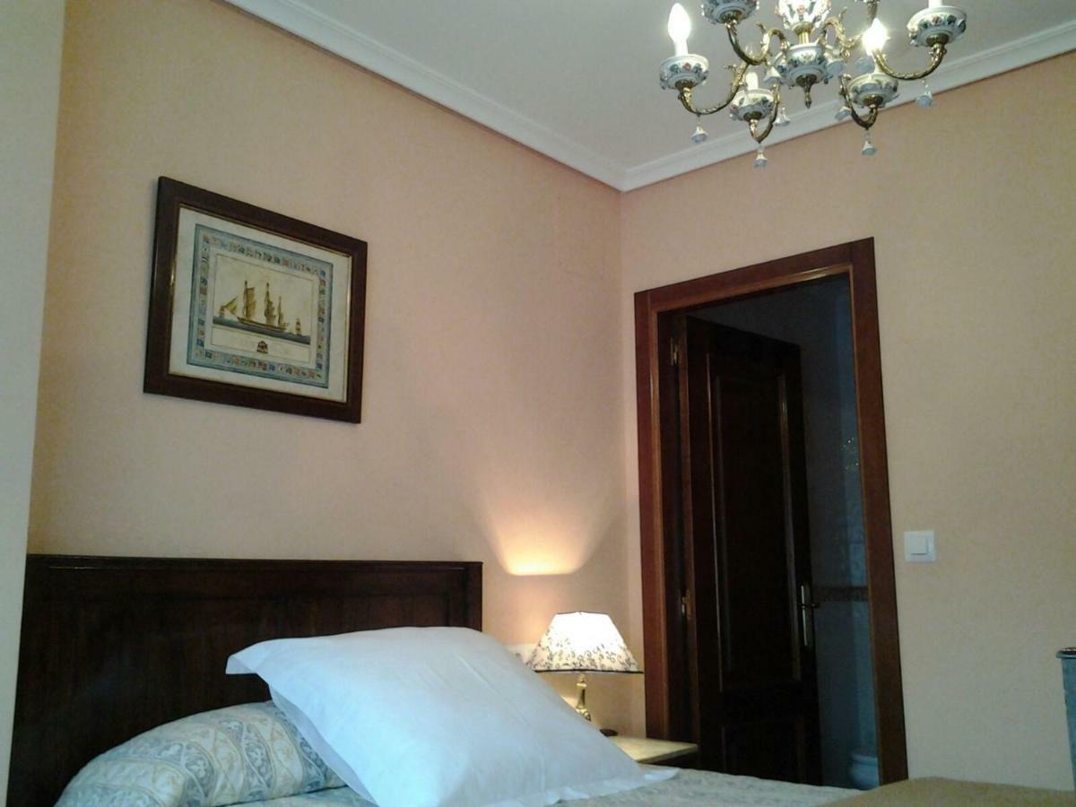Casa Alpargateiro Guest House Os Peares Bagian luar foto